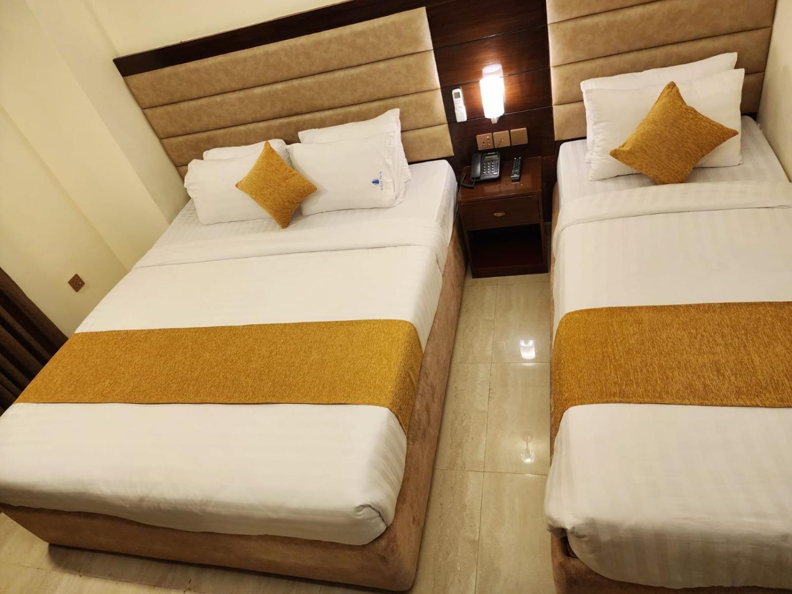 White Park Hotel & Suites Τσιταγκόνγκ Εξωτερικό φωτογραφία