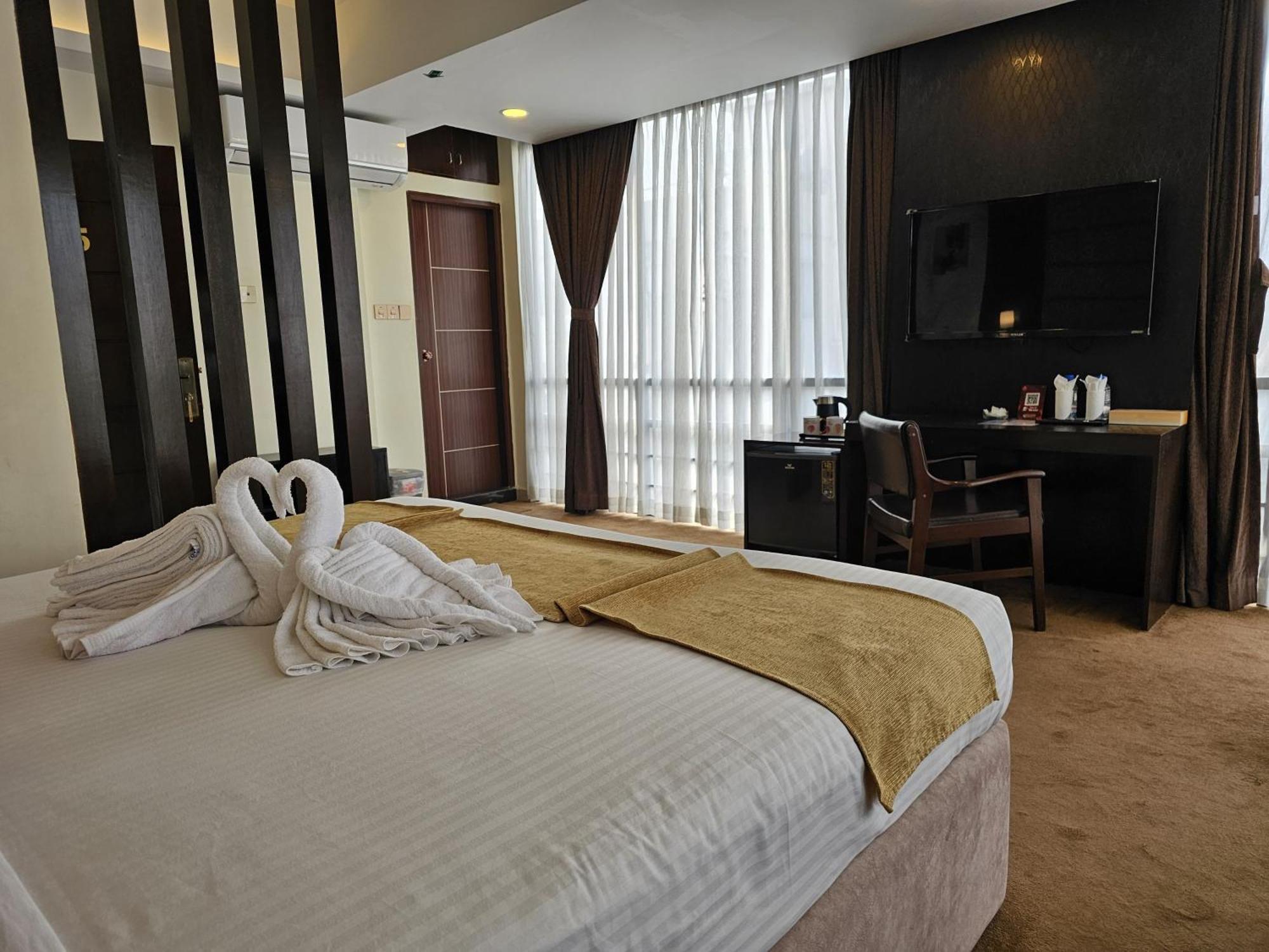 White Park Hotel & Suites Τσιταγκόνγκ Εξωτερικό φωτογραφία